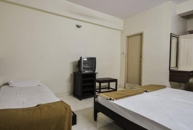 Hotel Maya Deluxe Hyderabad Luaran gambar
