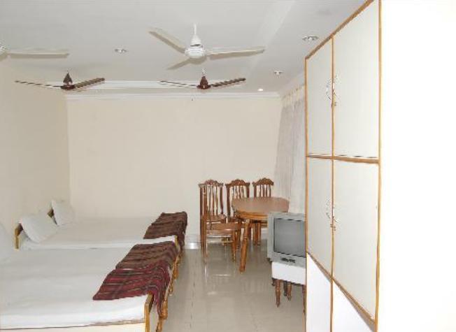 Hotel Maya Deluxe Hyderabad Luaran gambar