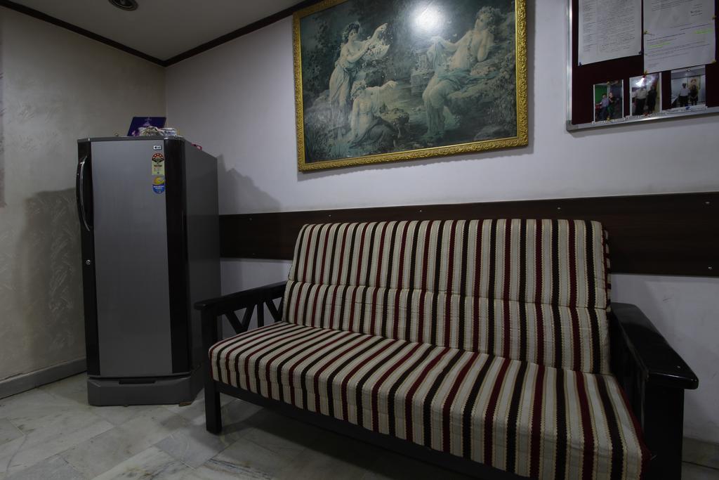 Hotel Maya Deluxe Hyderabad Luaran gambar
