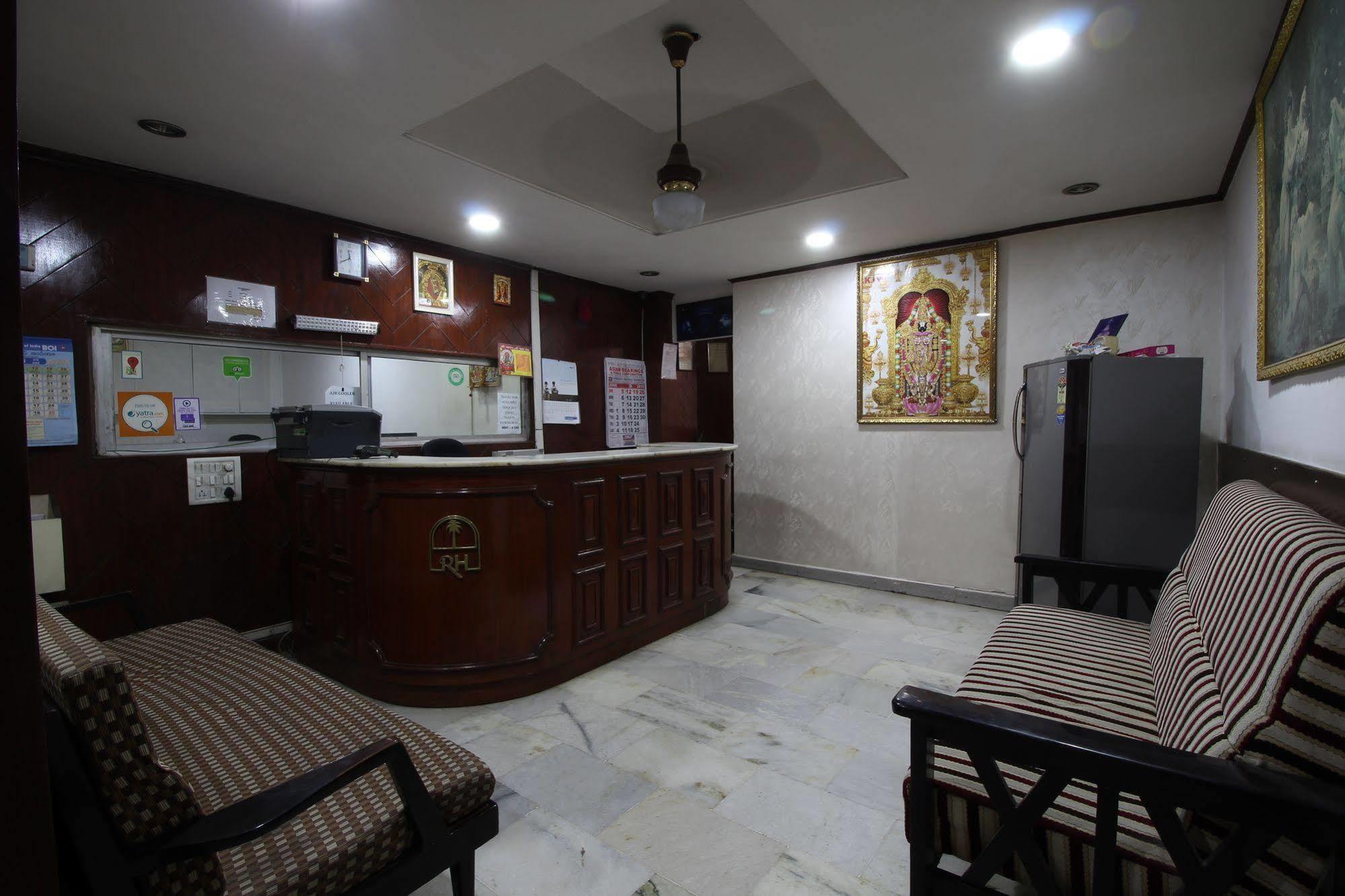 Hotel Maya Deluxe Hyderabad Luaran gambar